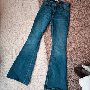 Abercrombie & Fitch the flare ultra high rise jeans